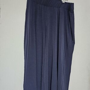 NWT Lane Bryant Navy Wide Leg Crop Pants, Size 10/12
